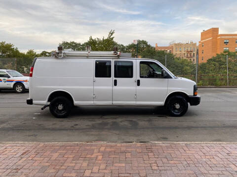 2007 Chevrolet G3500 for sale at BLS AUTO SALES LLC in Bronx NY