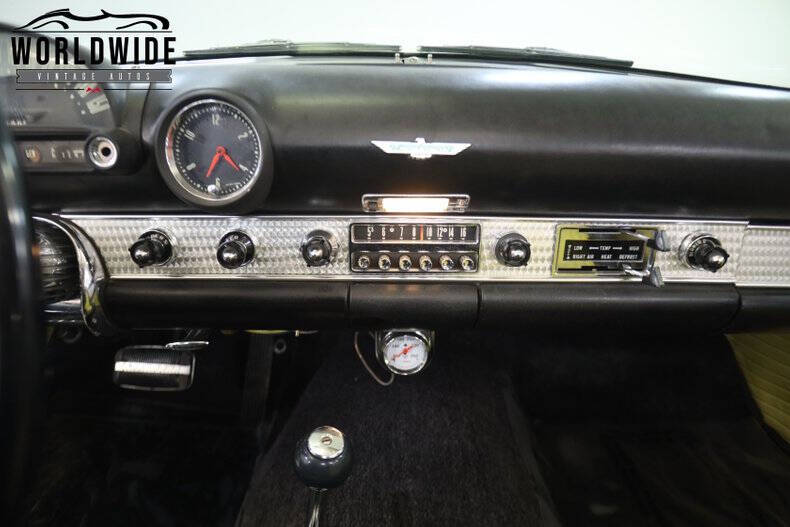 1955 Ford Thunderbird