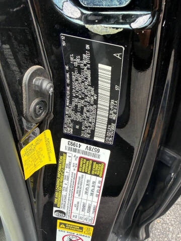 2013 Toyota Sienna XLE 7-Passenger Auto Access Seat