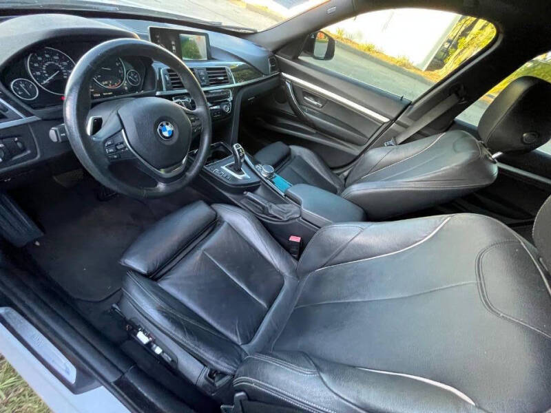 2017 BMW 3 Series 330i xDrive Gran Turismo