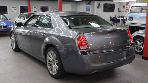 2011 Chrysler 300 Limited