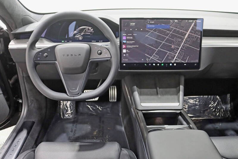 2023 Tesla Model S Plaid