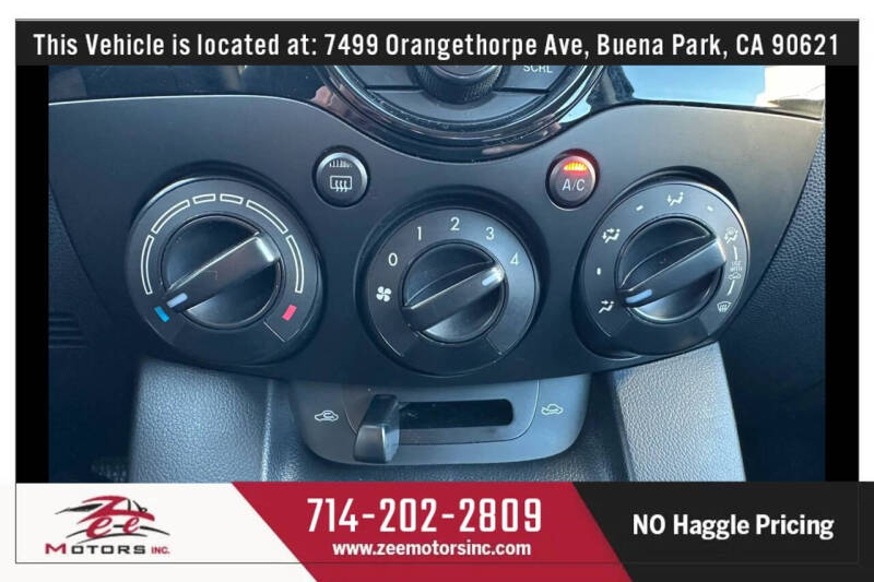2012 Mazda MAZDA2 Sport