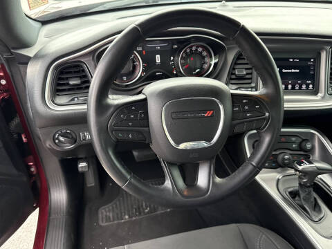 2019 Dodge Challenger SXT