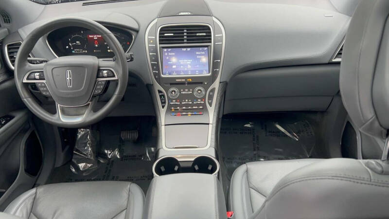 2020 Lincoln Nautilus Reserve