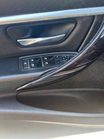 2016 BMW 3 Series 328i