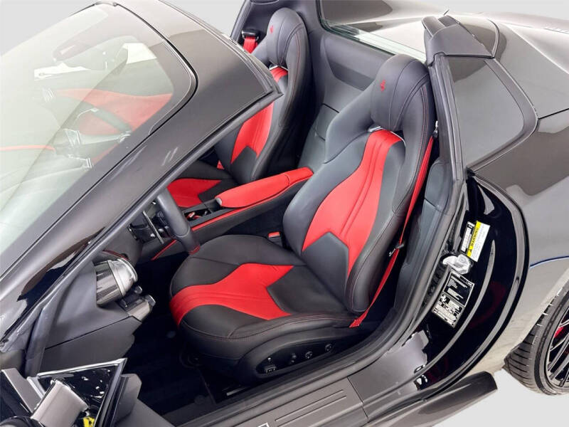 2021 Ferrari 812 GTS