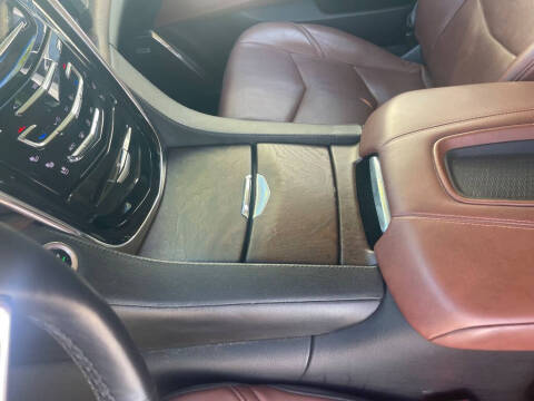 2015 Cadillac Escalade Luxury