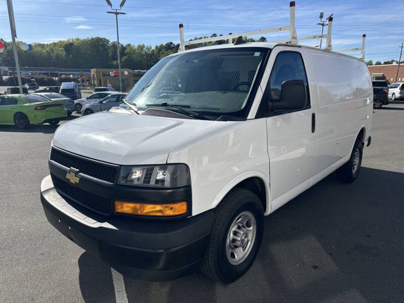 2023 Chevrolet Express 2500