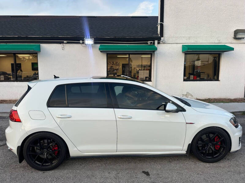 2017 Volkswagen Golf GTI