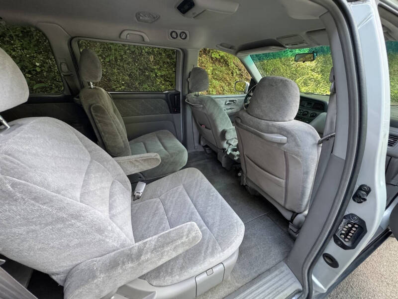 2004 Honda Odyssey EX w/DVD