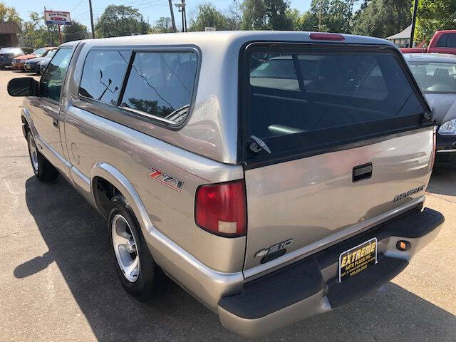 2000 Chevrolet S-10 for sale at Extreme Auto Plaza in Des Moines, IA