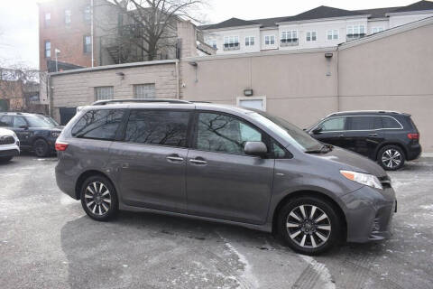 2019 Toyota Sienna