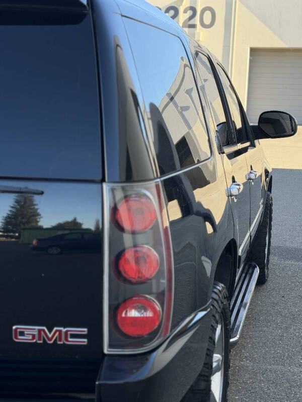 2009 GMC Yukon Denali