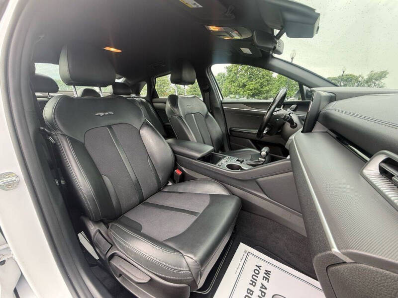 2022 Kia K5