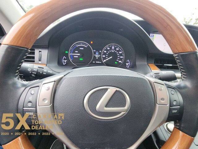 2013 Lexus ES 300h