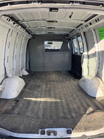 2017 Chevrolet Express 2500