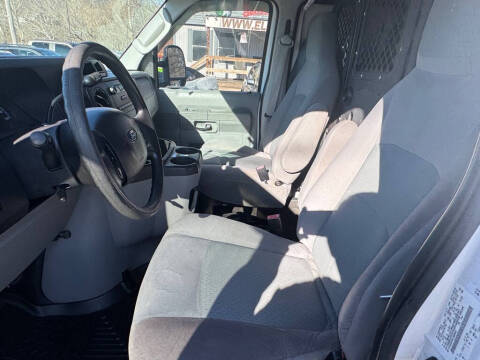 2012 Ford E-Series E-250