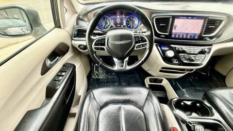 2018 Chrysler Pacifica Touring L