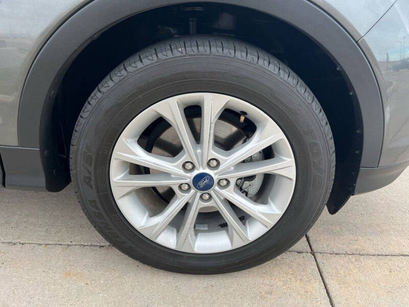 2019 Ford Escape SE