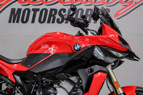 2021 BMW M 1000 XR