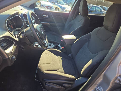 2019 Jeep Cherokee Latitude