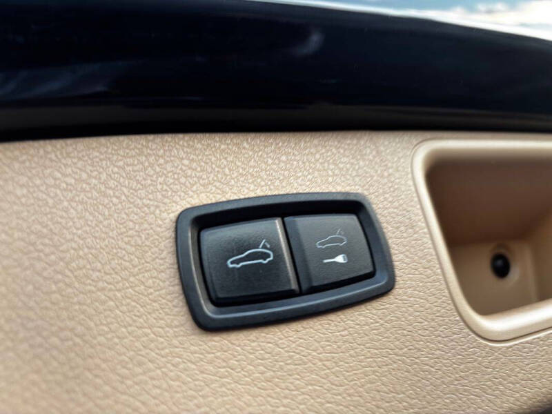 2015 Porsche Macan Turbo