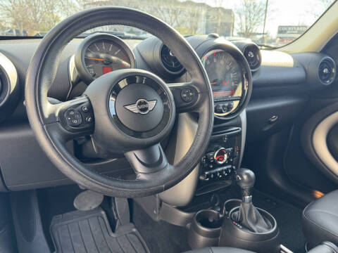 2015 MINI Countryman Cooper
