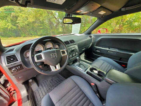 2012 Dodge Challenger SXT