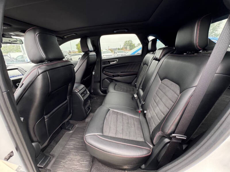 2020 Ford Edge ST Line