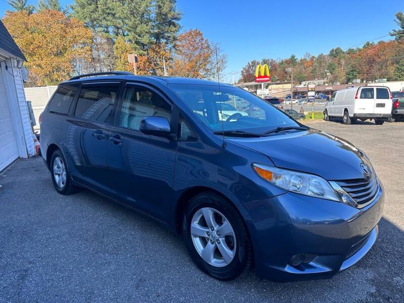 2014 Toyota Sienna for sale at J & E AUTOMALL in Pelham NH