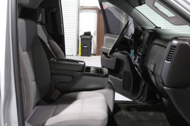 2018 Chevrolet Silverado 1500 Custom