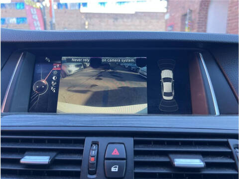 2015 BMW 5 Series 528i