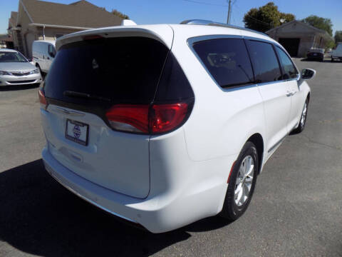 2018 Chrysler Pacifica Touring L