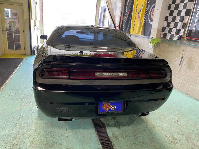 2013 Dodge Challenger SXT