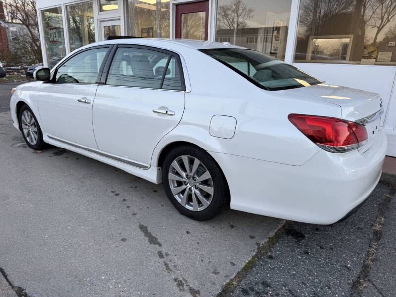 2011 Toyota Avalon Limited