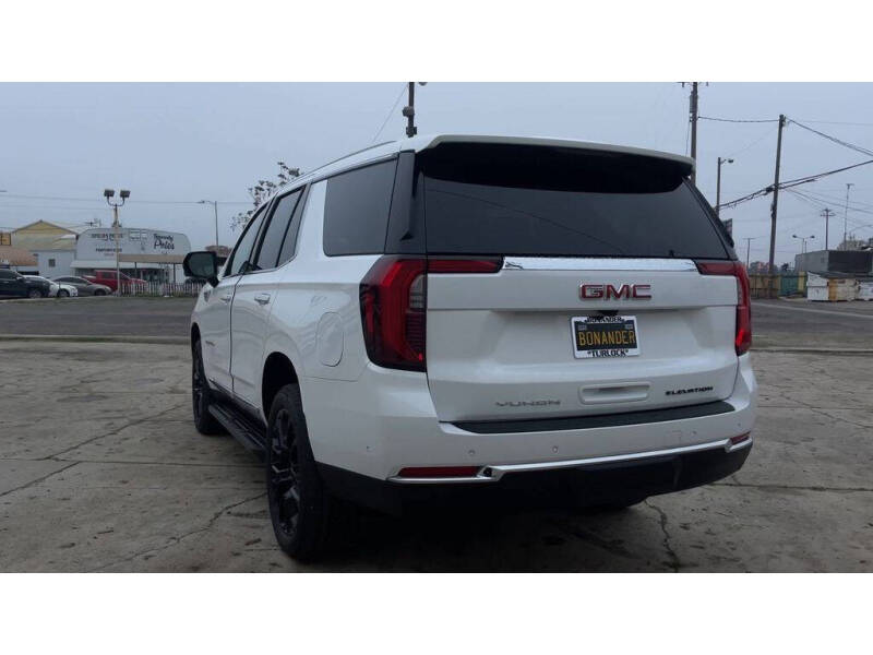 2026 GMC Yukon Elevation