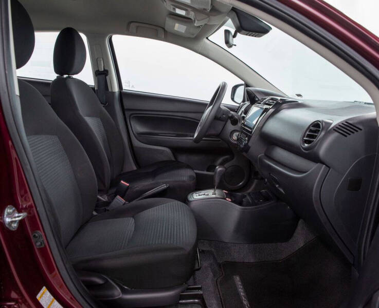 2024 Mitsubishi Mirage G4 ES