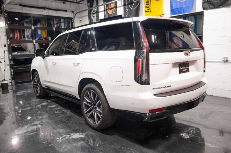 2021 Cadillac Escalade Sport