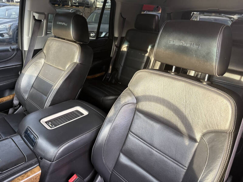 2015 GMC Yukon Denali