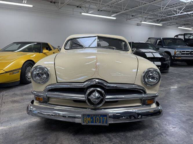 1950 Ford Deluxe