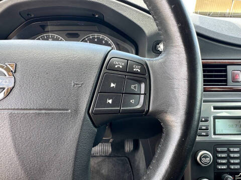 2009 Volvo V70 3.2