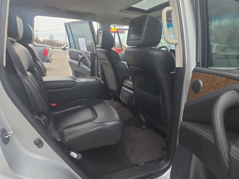 2015 Infiniti QX80