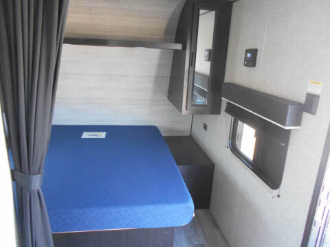 2022 Jayco M212 QBW