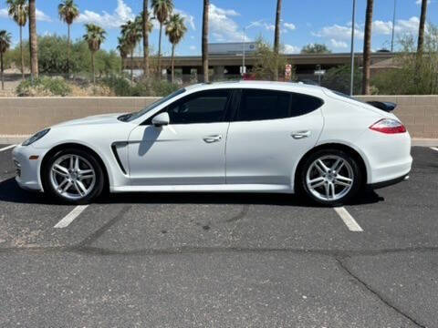2011 Porsche Panamera 4
