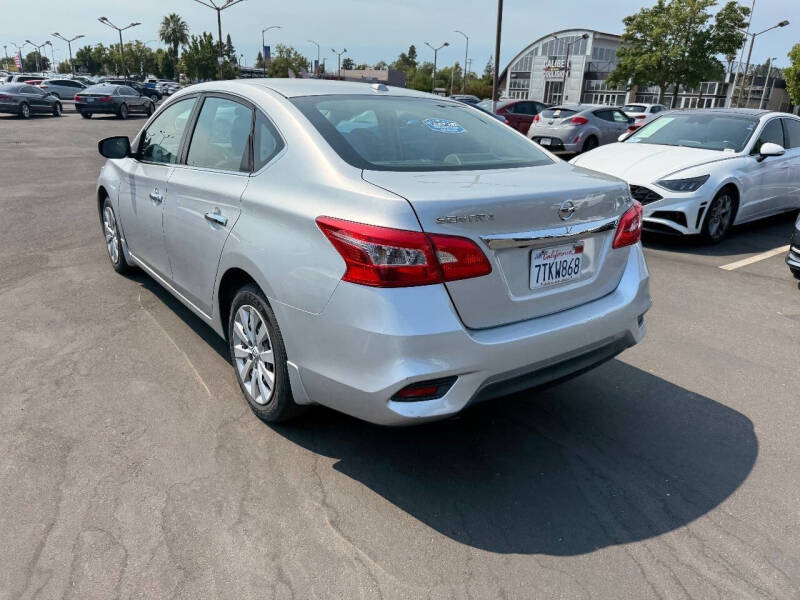 2016 Nissan Sentra SV
