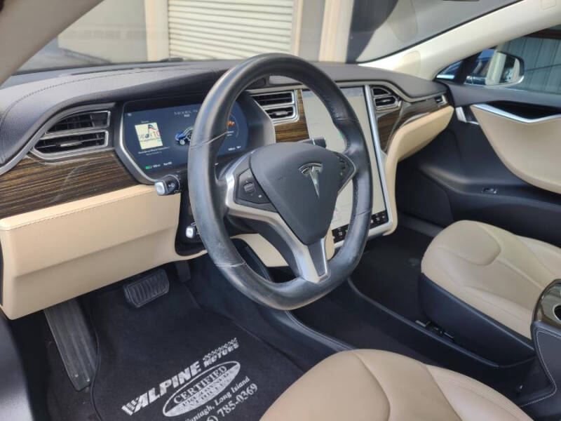2014 Tesla Model S