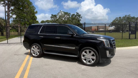 2017 Cadillac Escalade Luxury