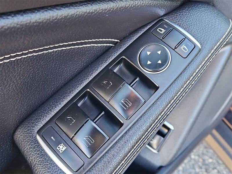 2015 Mercedes-Benz GLA GLA 250 4MATIC