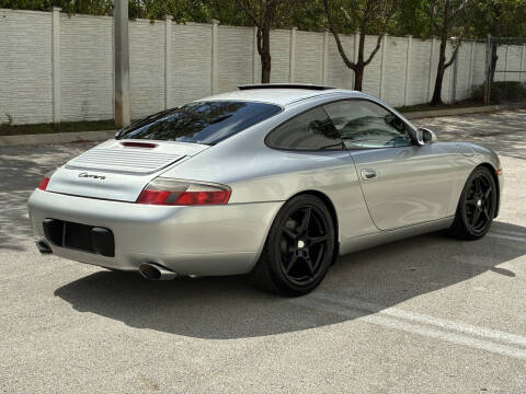 2000 Porsche 911 Carrera